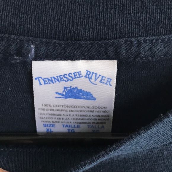 Vintage Basic USA America Flag Logo T-Shirt - Picture 5 of 5